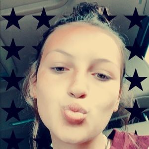 Meet your Posher, Kaci